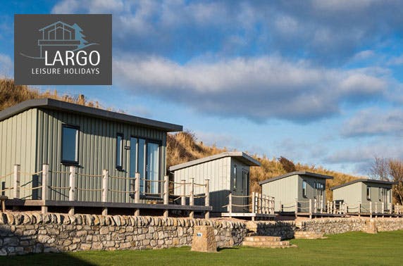 Beach view glamping, Crail