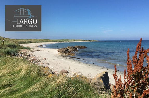 Beach view glamping, Crail
