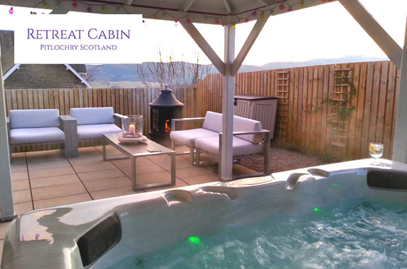 Luxury Romantic Cabin Getaway With Hot Tub, Pitlochry – Itison