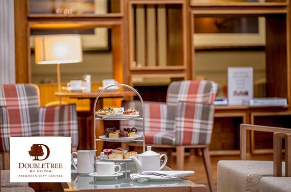 Prosecco afternoon tea at DoubleTree by Hilton