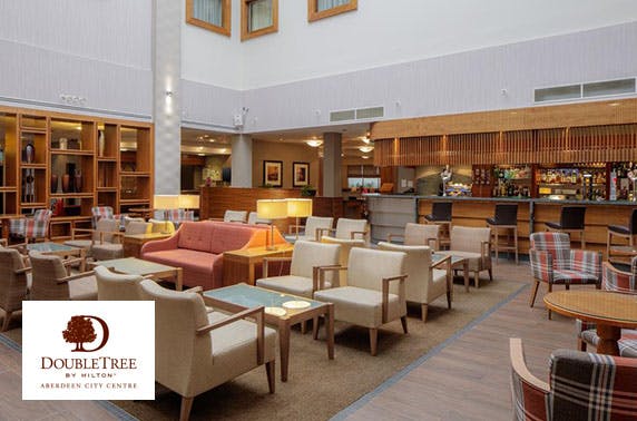 Prosecco afternoon tea at DoubleTree by Hilton