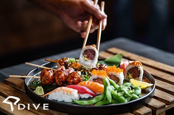 Sushi platter & drinks at Dive NQ