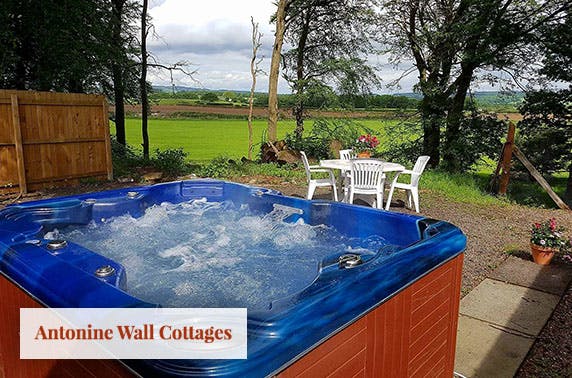 Hot Tub Cottage Getaway